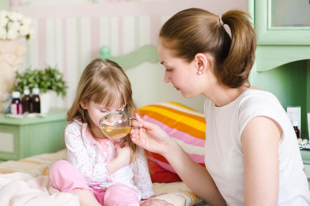 Как приготовить ребенку лечебный чай
